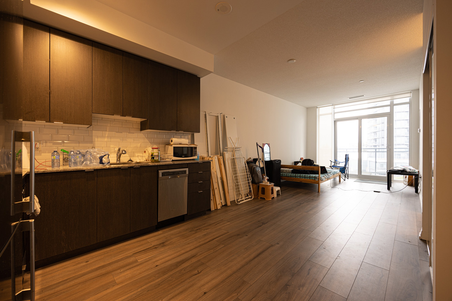 Toronto-Virtual-staging-declutter-photography